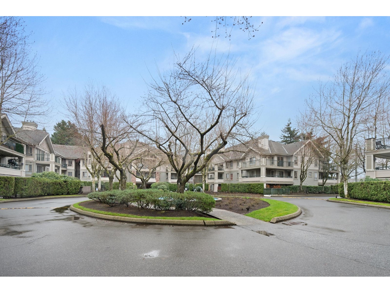 105 22015 48 Avenue, Langley, British Columbia  V3A 8L3 - Photo 5 - R2988890