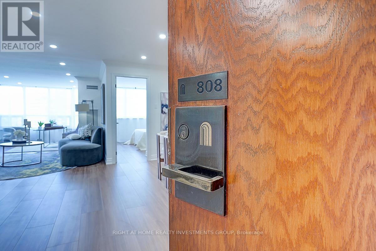 Property at 808 - 65 SPRING GARDEN AVENUE image 4