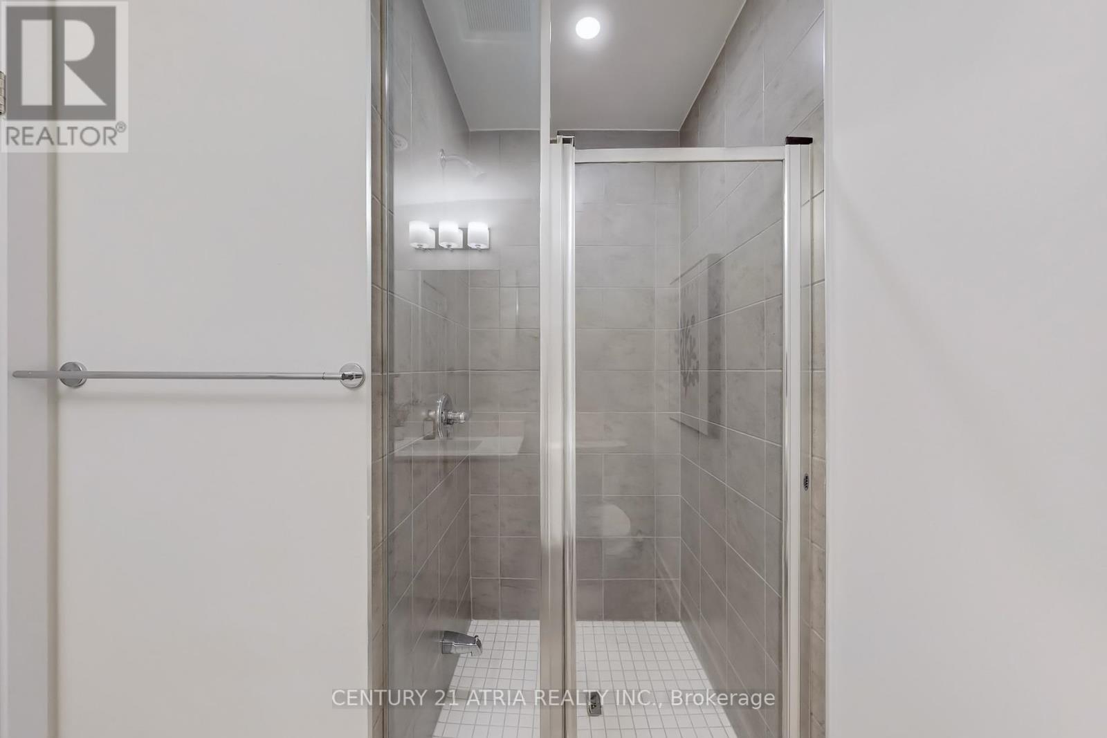 30 Guardhouse Crescent, Markham (Angus Glen), Ontario  L6C 3J8 - Photo 28 - N12074668