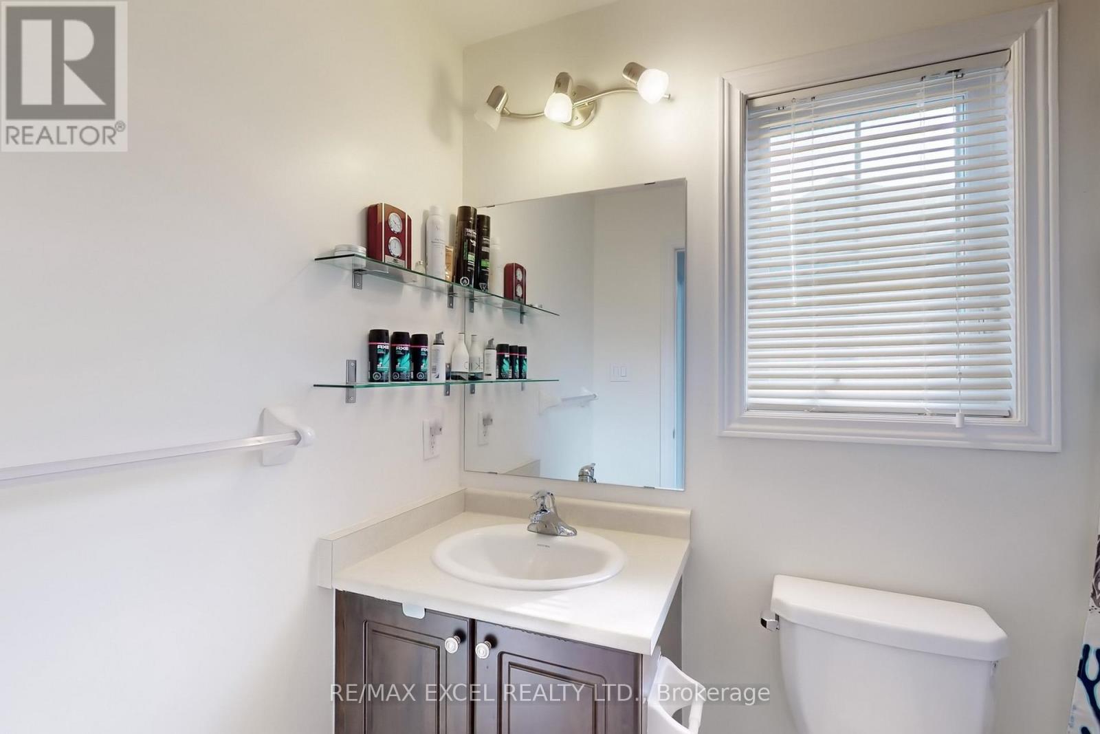 23 Rougeview Park Crescent, Markham, Ontario  L6E 0S7 - Photo 19 - N12074691