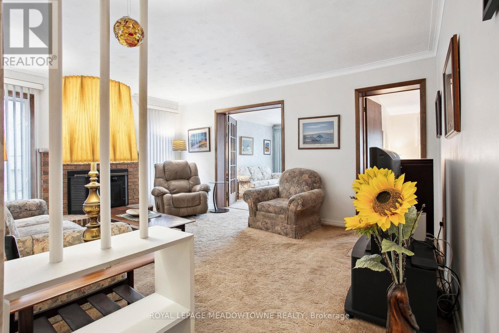 123 Vista Drive W, Mississauga (Streetsville), Ontario  L5M 1W2 - Photo 21 - W12074642