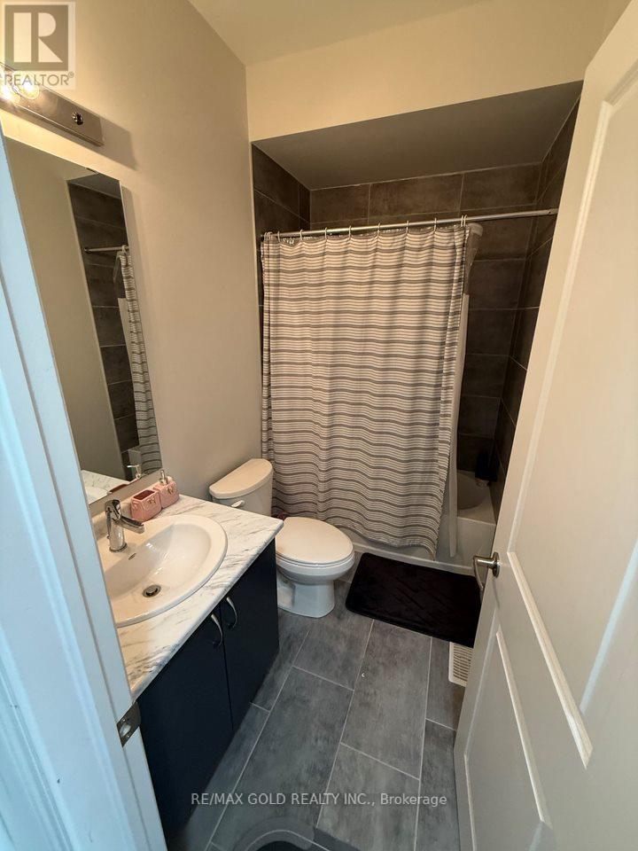 55 Calabria Drive, Caledon, Ontario  L7C 4L2 - Photo 29 - W12074664