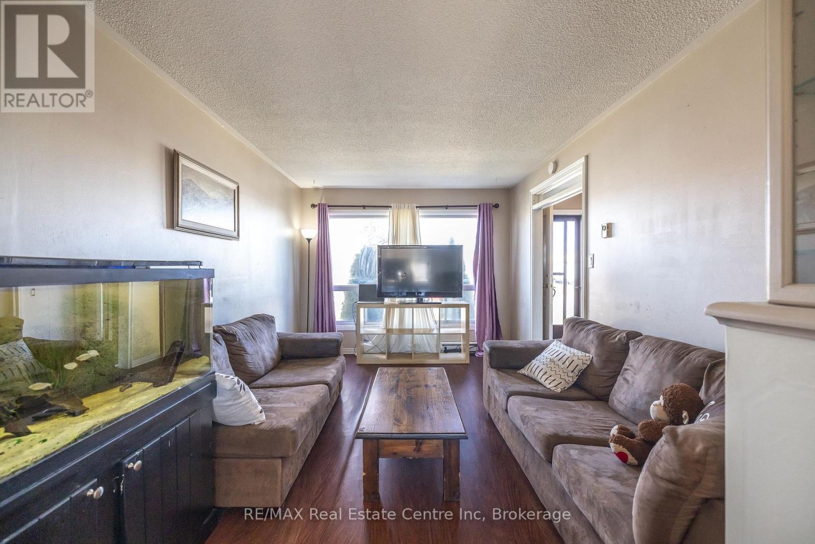10 - 20 Mountainview Road, Halton Hills, Ontario  L7G 4K3 - Photo 19 - W12074798