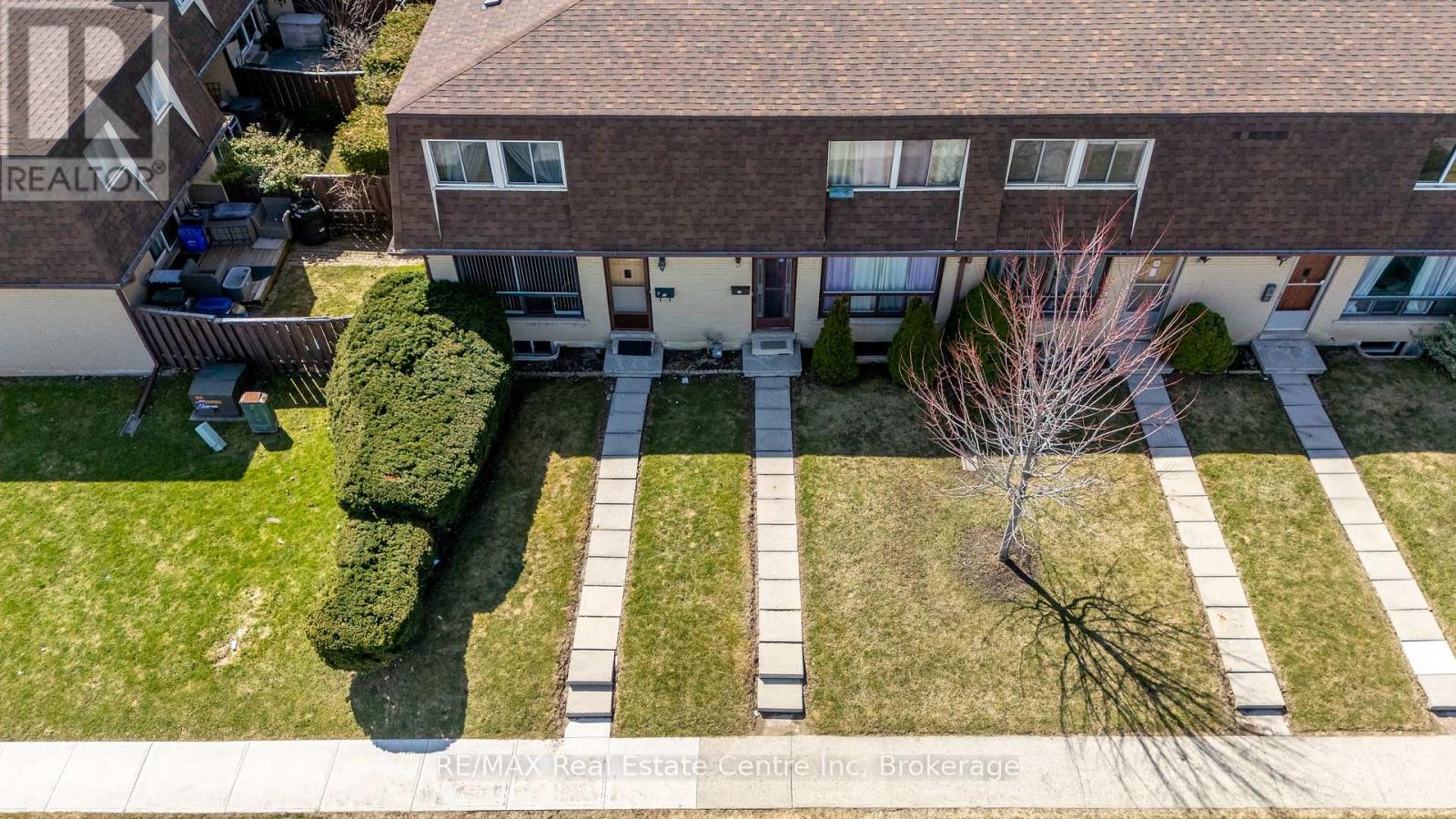 10 - 20 Mountainview Road, Halton Hills, Ontario  L7G 4K3 - Photo 42 - W12074798