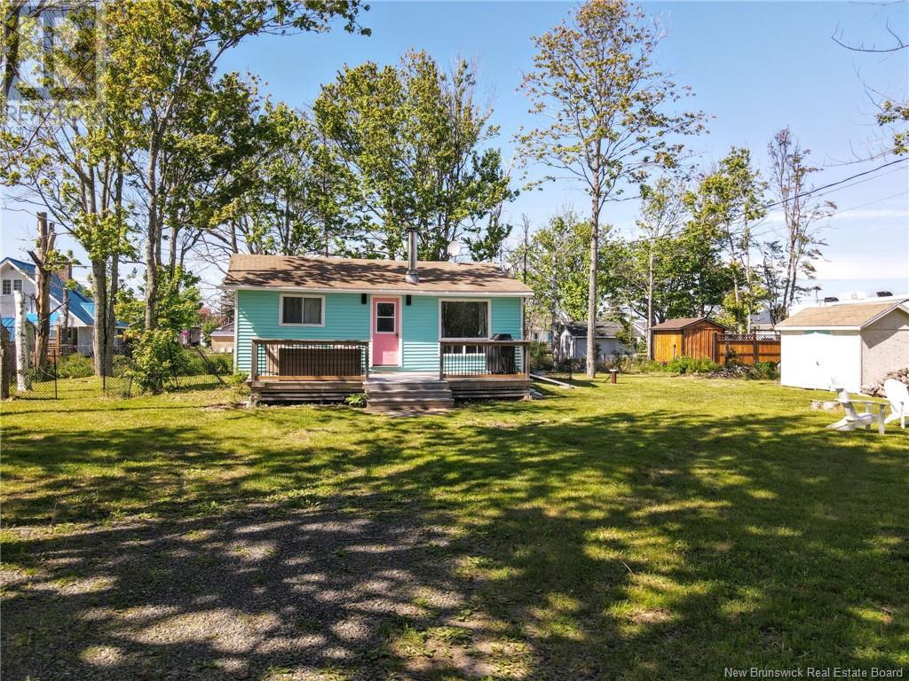 4 Cardinal Street, Grand-Barachois, New Brunswick  E4P 7L5 - Photo 2 - NB116050