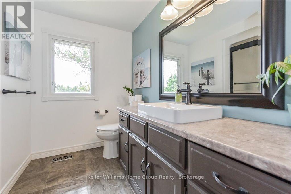 4 Sargent Boulevard, Centre Wellington, Ontario  N0B 1J0 - Photo 28 - X12074796
