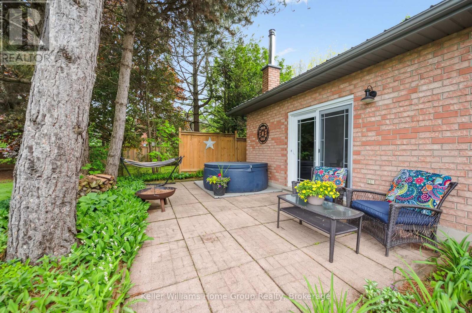 4 Sargent Boulevard, Centre Wellington, Ontario  N0B 1J0 - Photo 37 - X12074796