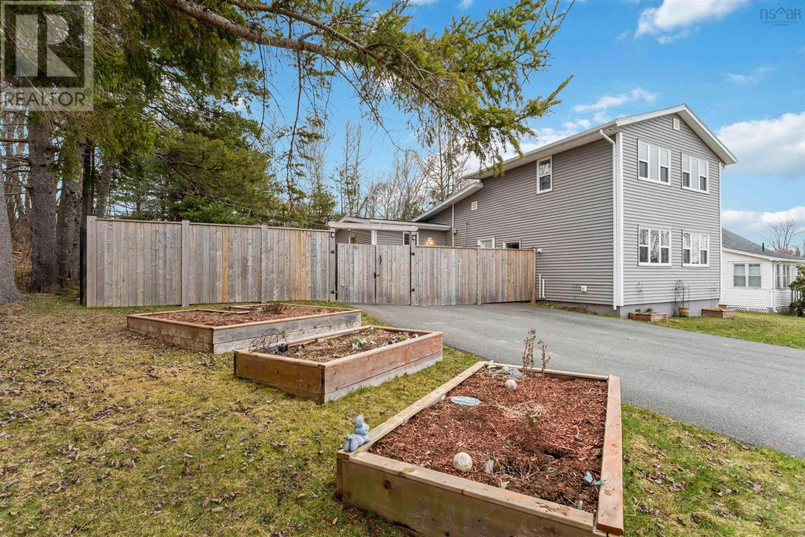 163 Old Halifax Road West Road, Three Mile Plains, Nova Scotia  B0N 2T0 - Photo 2 - 202507437