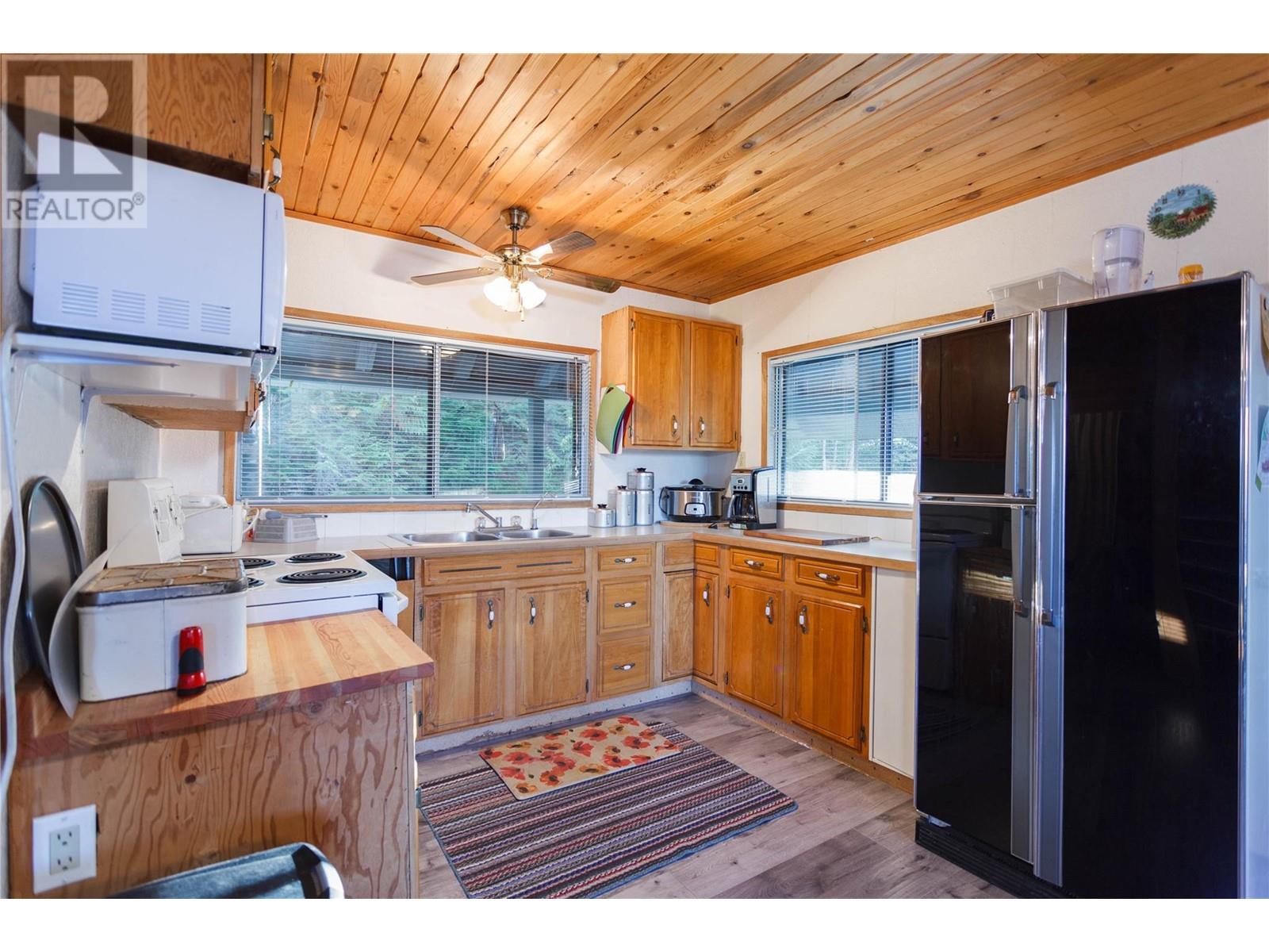3217 Lumby Mabel Lake Road, Lumby, British Columbia  V0E 2G6 - Photo 9 - 10342724