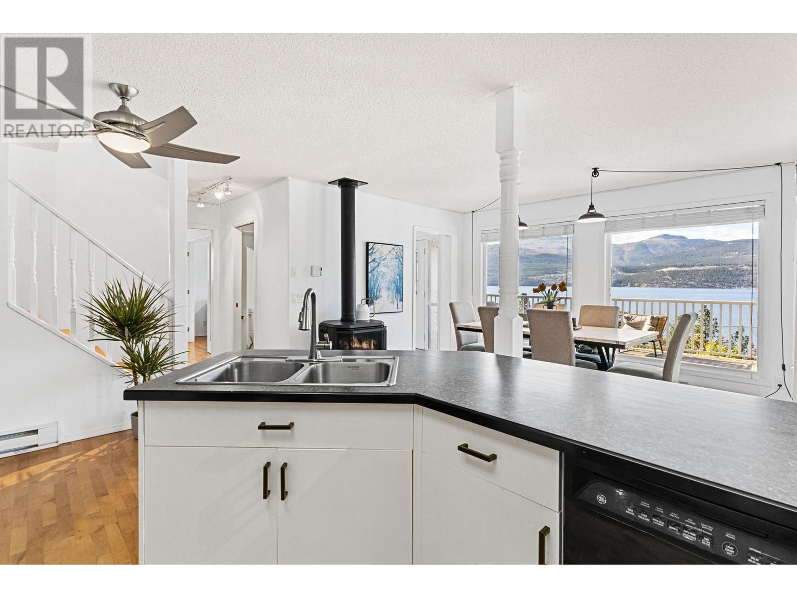 16639 Wentworth Road, Lake Country, British Columbia  V4V 1C3 - Photo 30 - 10342227