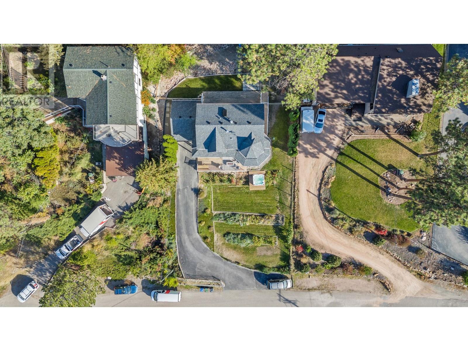 Property at 16639 Wentworth Road image 4