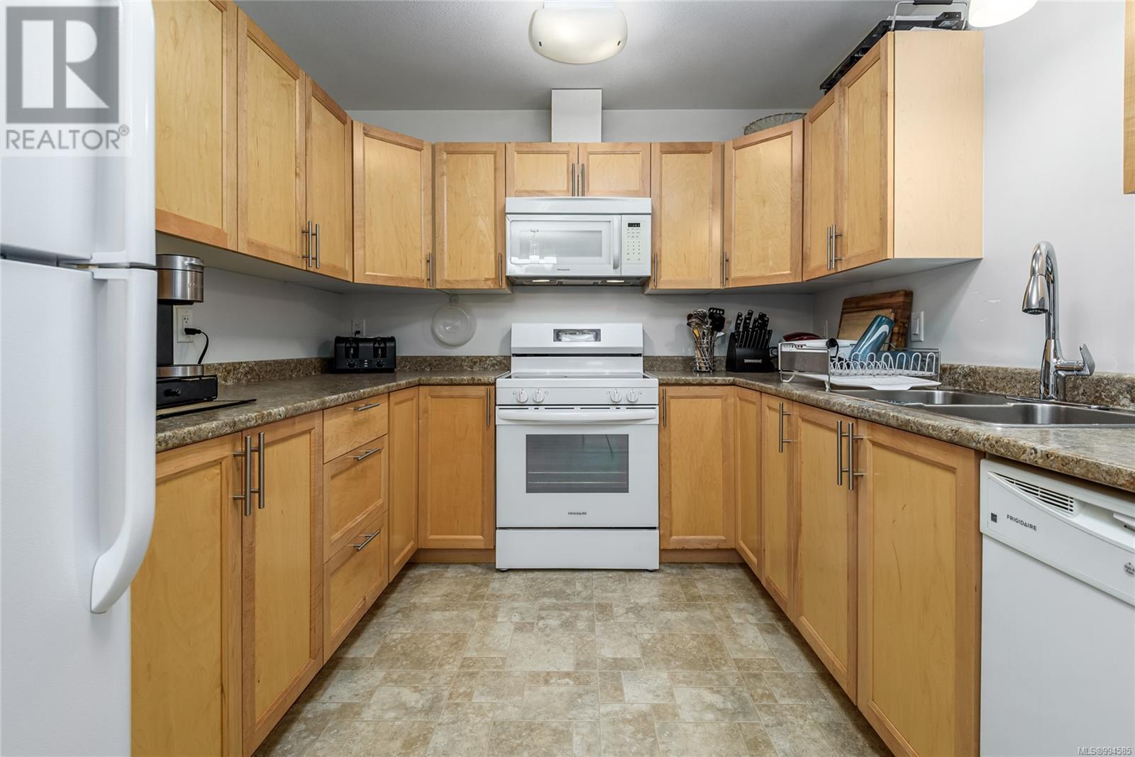 Property at 106 4699 Muir Rd image 5