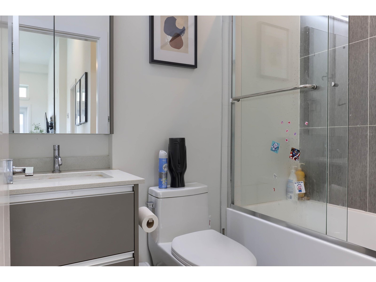 101 14225 103a Avenue, Surrey, British Columbia  V3T 0E1 - Photo 12 - R2985863
