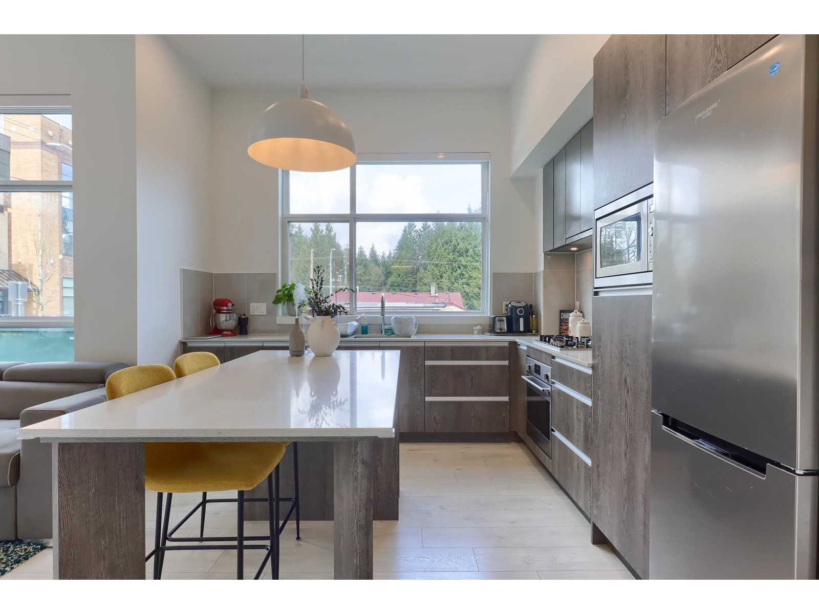 101 14225 103a Avenue, Surrey, British Columbia  V3T 0E1 - Photo 4 - R2985863
