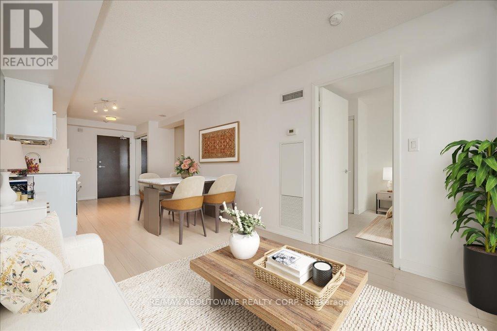 2805 - 21 Iceboat Terrace, Toronto (Waterfront Communities), Ontario  M5V 4A9 - Photo 14 - C12074739