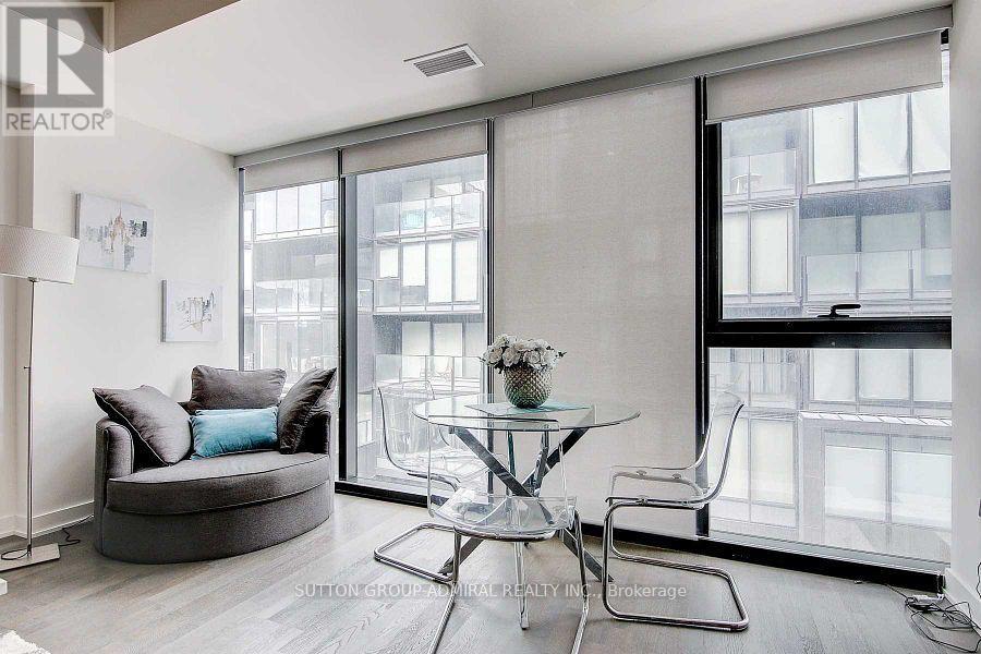 406 - 38 Stewart Street W, Toronto, Ontario  M5V 1M5 - Photo 3 - C12074768