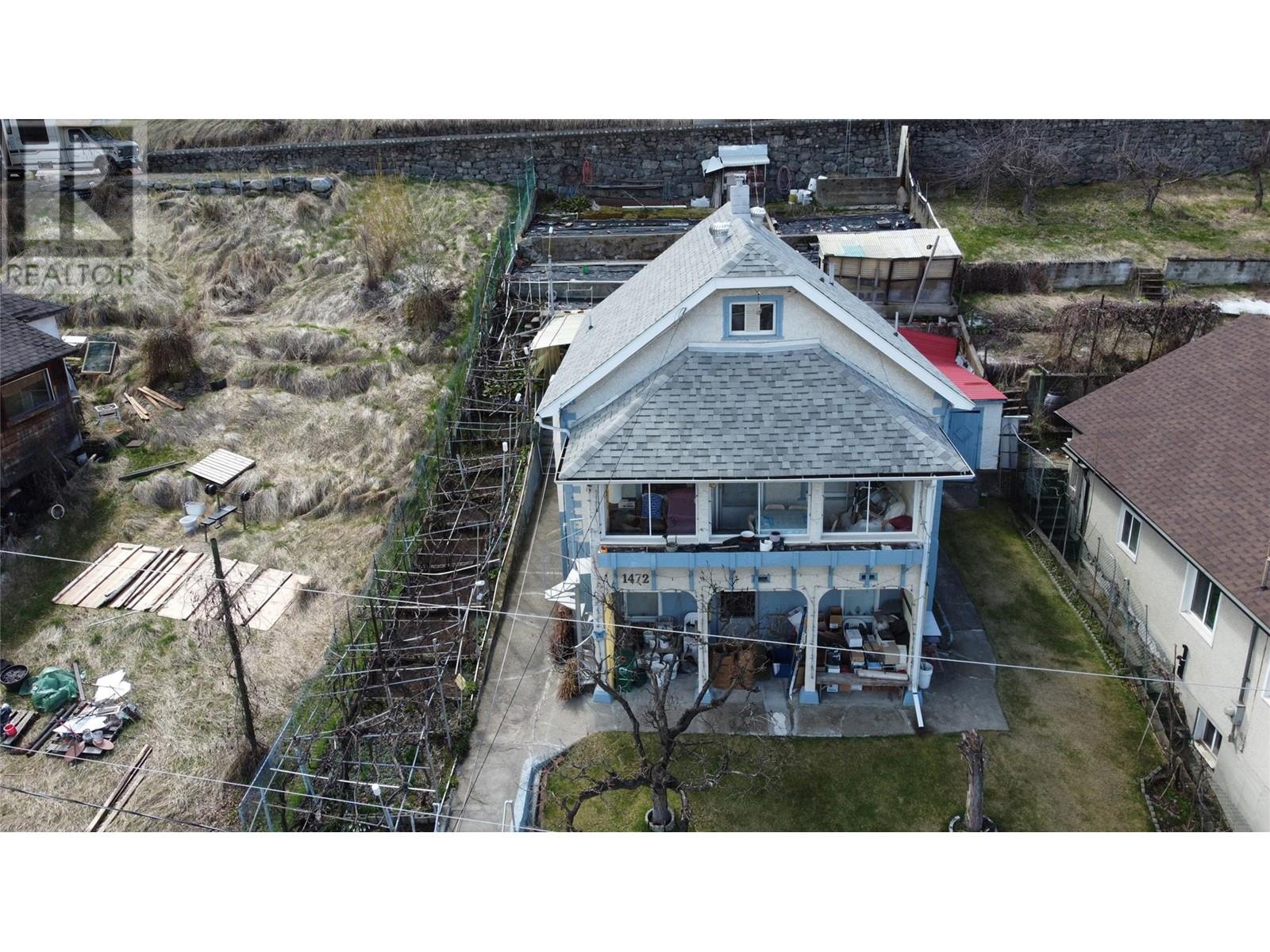 Property at 1472 LOOKOUT Street image 1