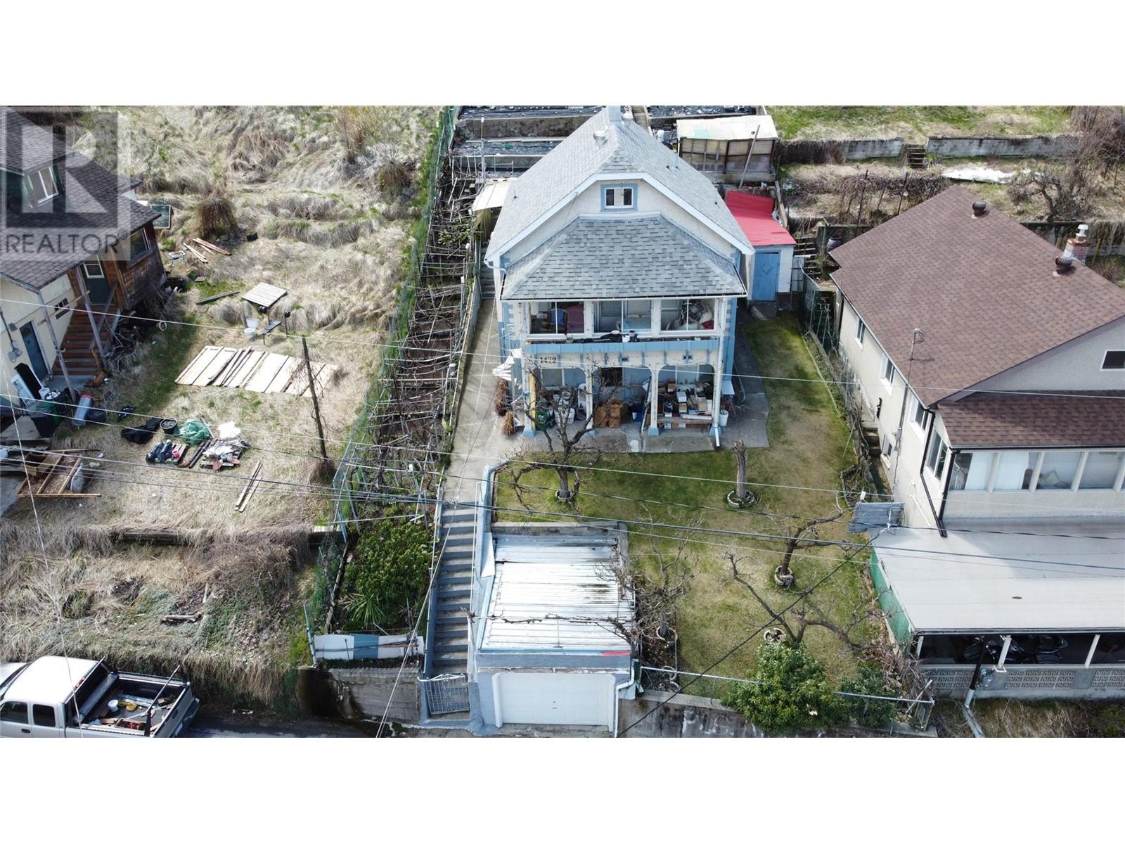 Property at 1472 LOOKOUT Street image 2
