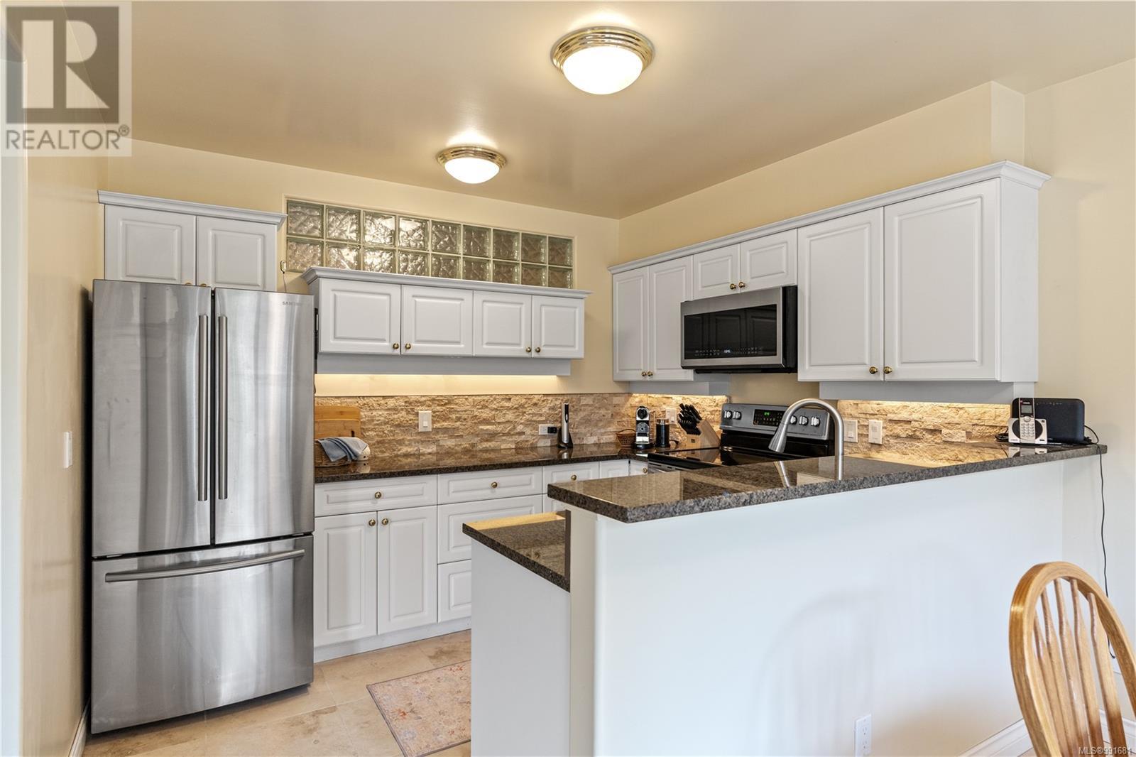 102 405 Quebec St, Victoria real estate listing 991681 for sale
