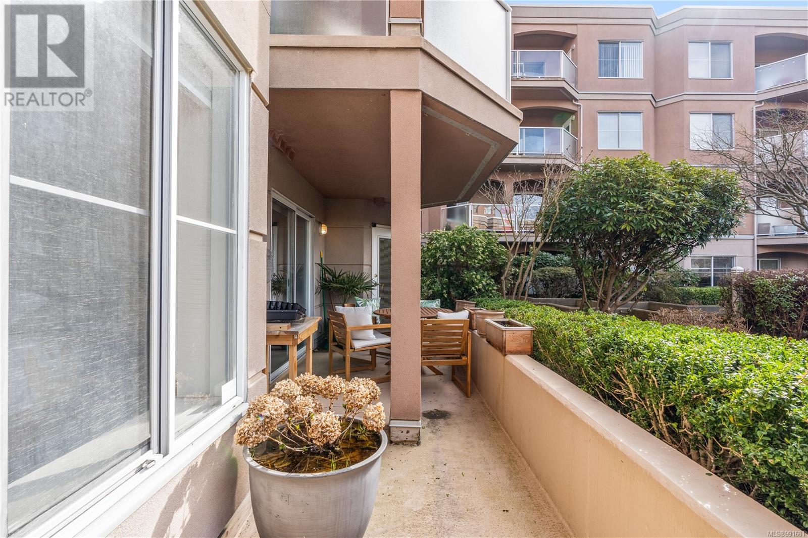 102 405 Quebec St, Victoria real estate listing 991681 for sale