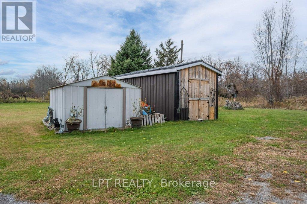 8739 County Road 2, Greater Napanee (Greater Napanee), Ontario  K7R 3L1 - Photo 31 - X12074963