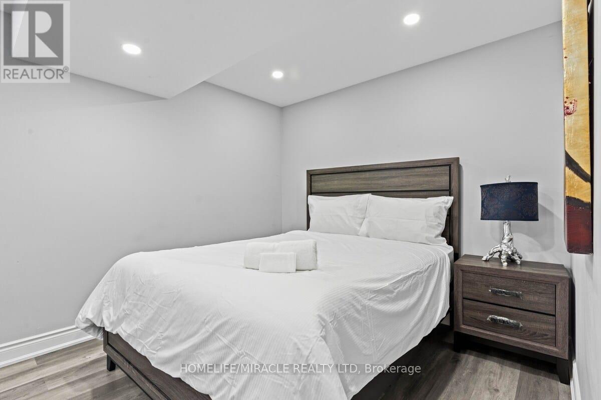 29 Rangemore Road E, Brampton (Northwest Brampton), Ontario  L7A 4V8 - Photo 13 - W12074726