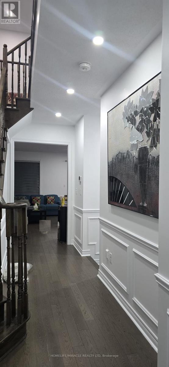 29 Rangemore Road E, Brampton (Northwest Brampton), Ontario  L7A 4V8 - Photo 32 - W12074726