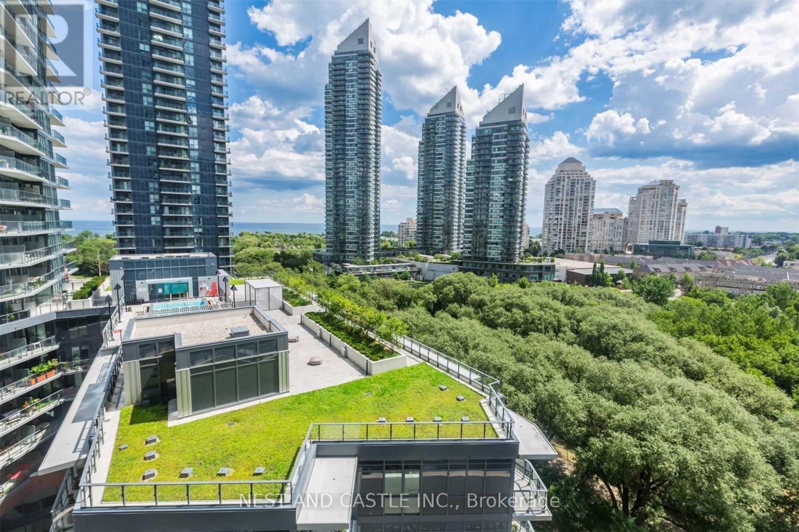 902 - 36 Park Lawn Road, Toronto (Mimico), Ontario  M8Y 3H8 - Photo 4 - W12074736