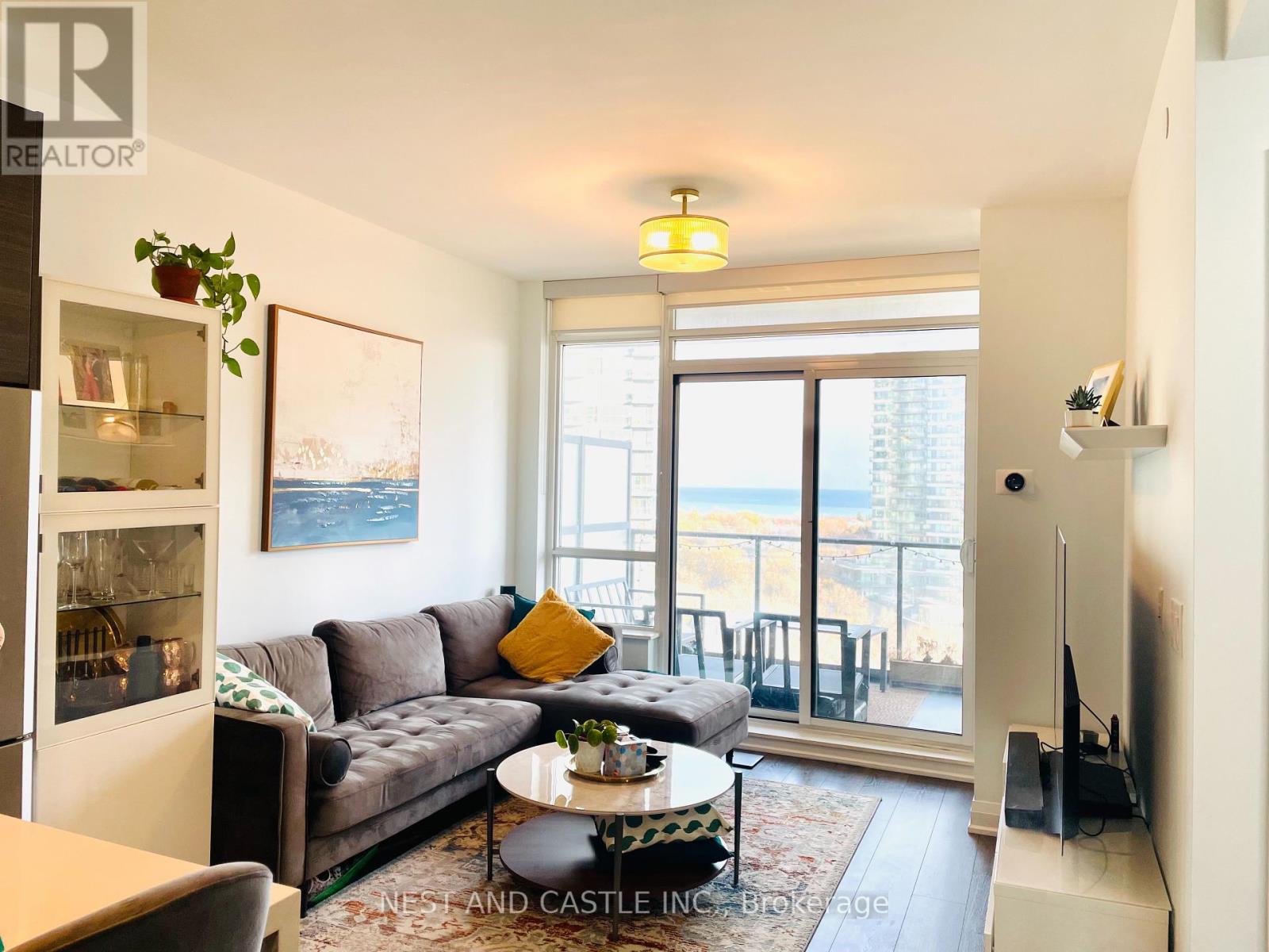 902 - 36 Park Lawn Road, Toronto (Mimico), Ontario  M8Y 3H8 - Photo 6 - W12074736