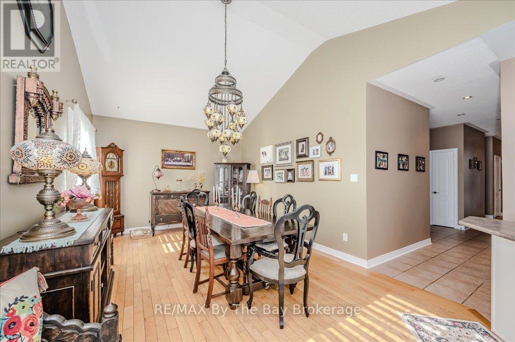 12 Twin Willow Crescent, Brampton, Ontario  L7A 1J9 - Photo 14 - W12074899
