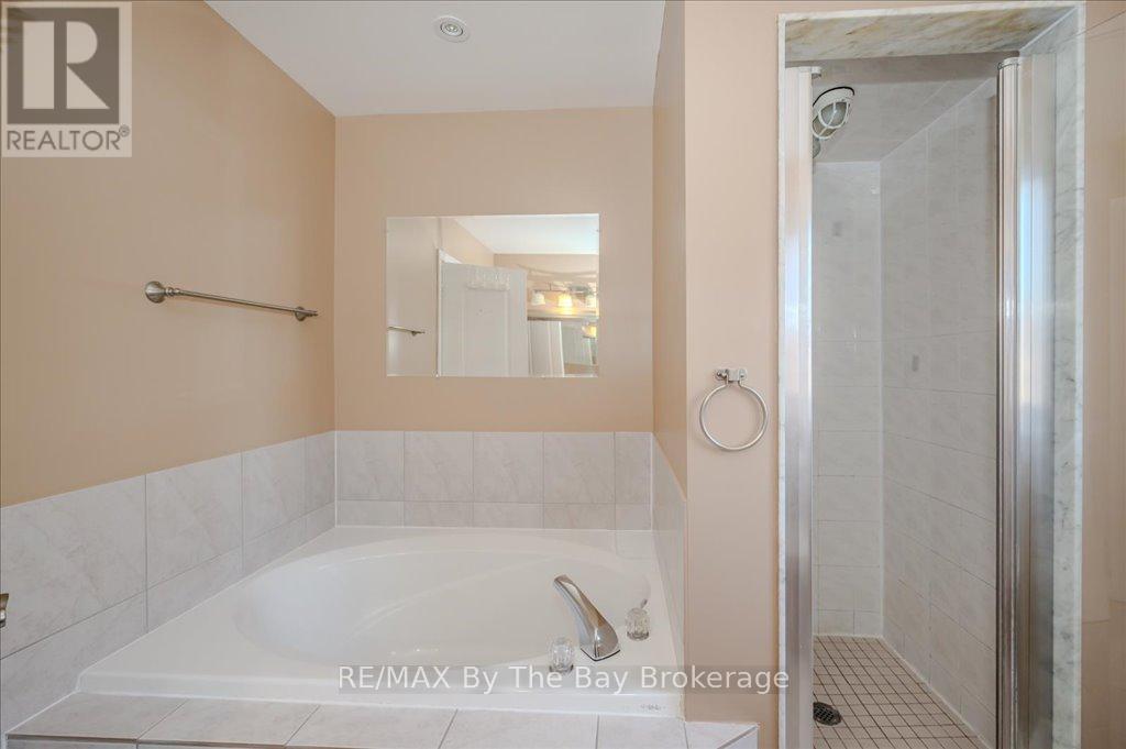 12 Twin Willow Crescent, Brampton, Ontario  L7A 1J9 - Photo 21 - W12074899