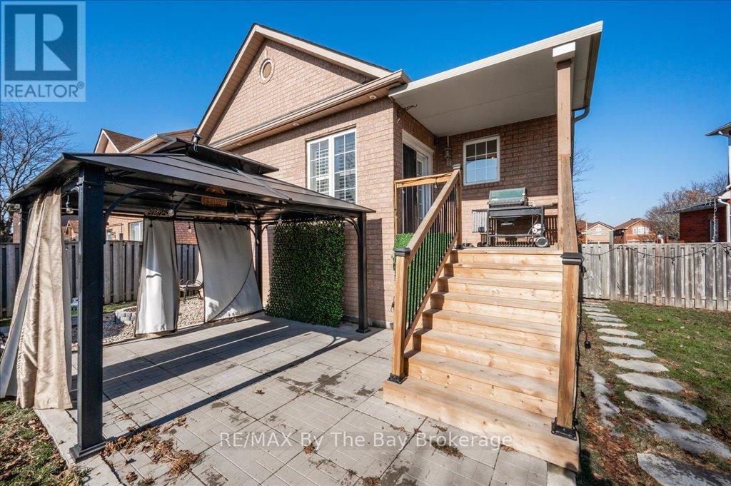 12 Twin Willow Crescent, Brampton, Ontario  L7A 1J9 - Photo 34 - W12074899