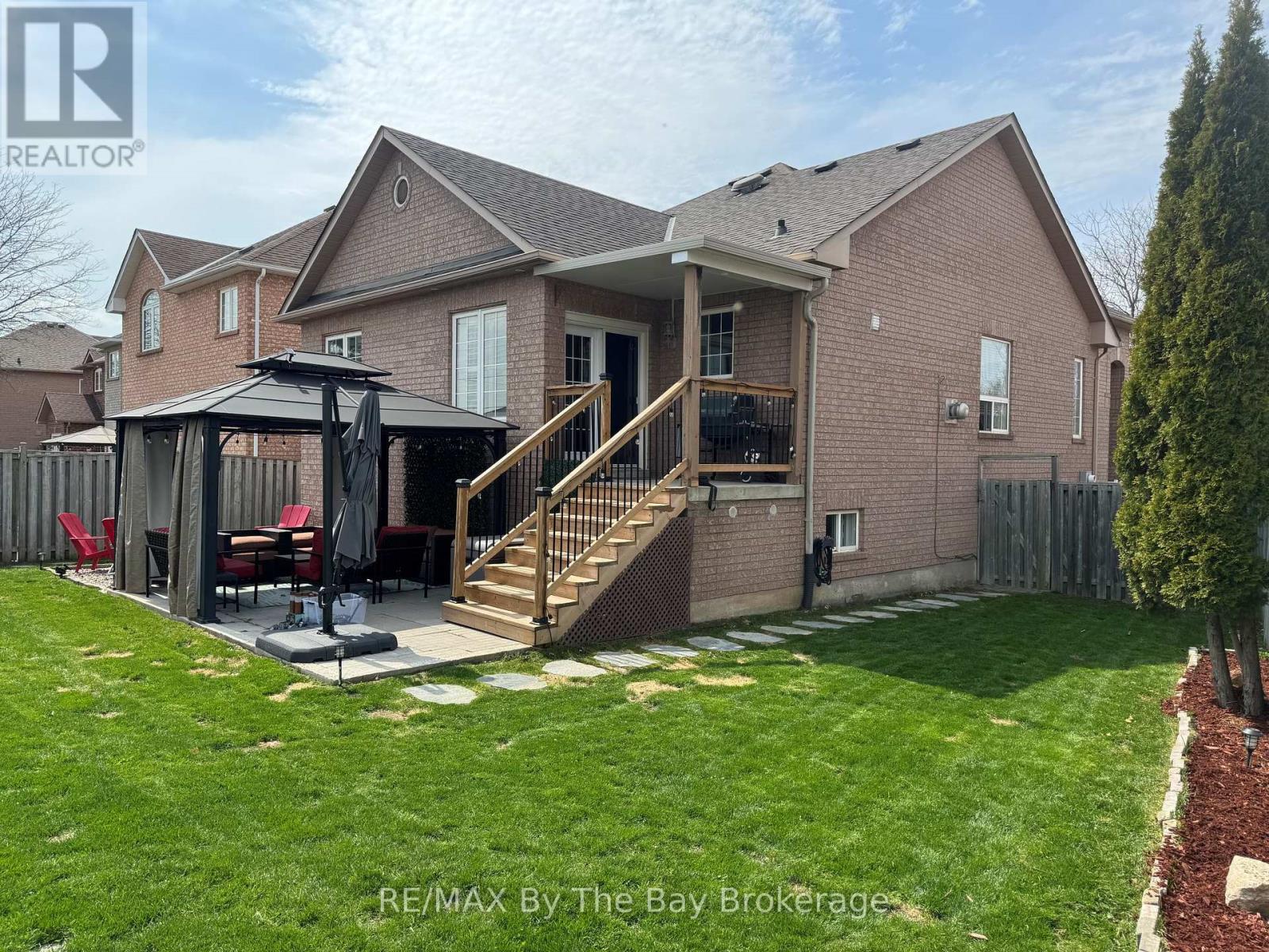 12 Twin Willow Crescent, Brampton, Ontario  L7A 1J9 - Photo 38 - W12074899