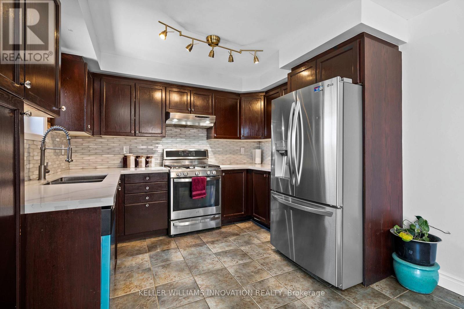 159 Norwich Road, Woolwich, Ontario  N0B 1M0 - Photo 8 - X12074779