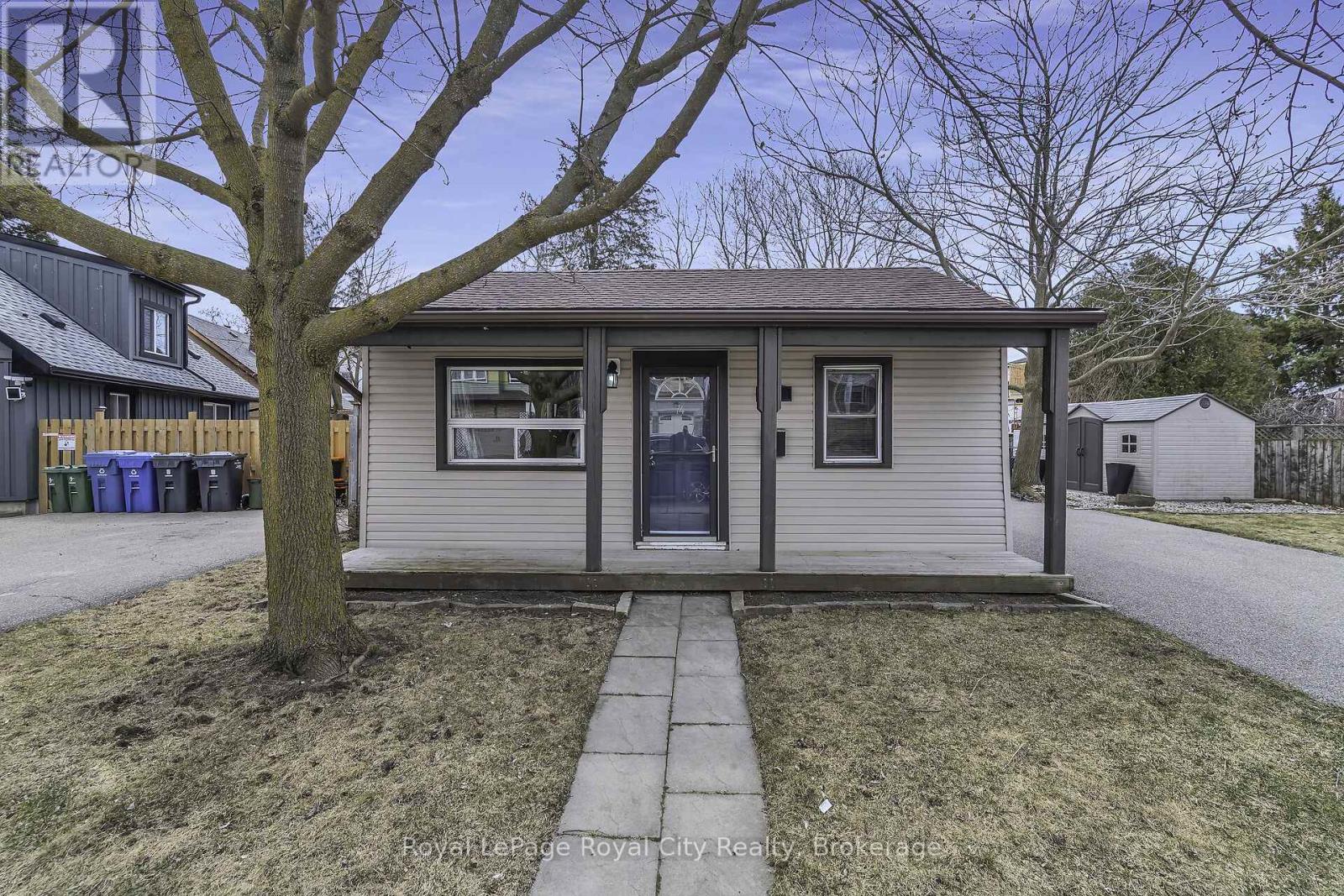 74 Inkerman Street, Guelph, Ontario  N1H 3C7 - Photo 2 - X12074918