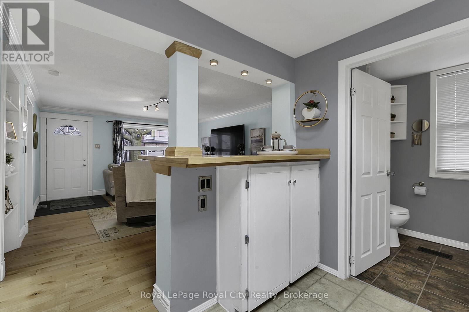 74 Inkerman Street, Guelph, Ontario  N1H 3C7 - Photo 4 - X12074918