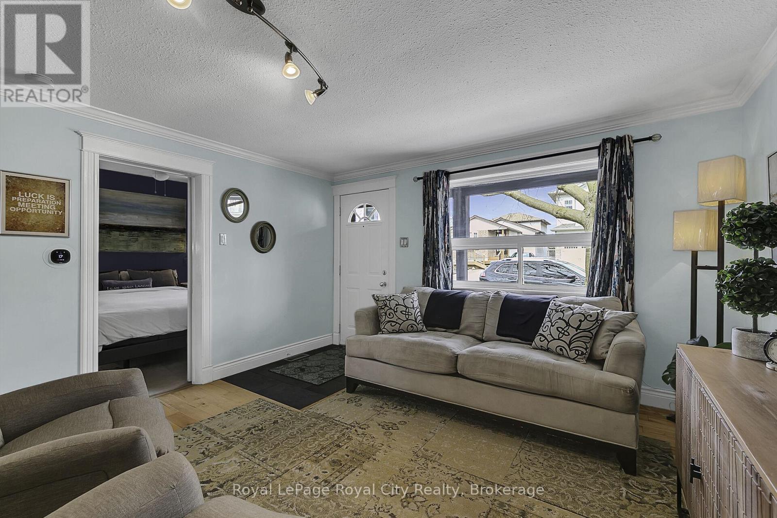 74 Inkerman Street, Guelph, Ontario  N1H 3C7 - Photo 7 - X12074918