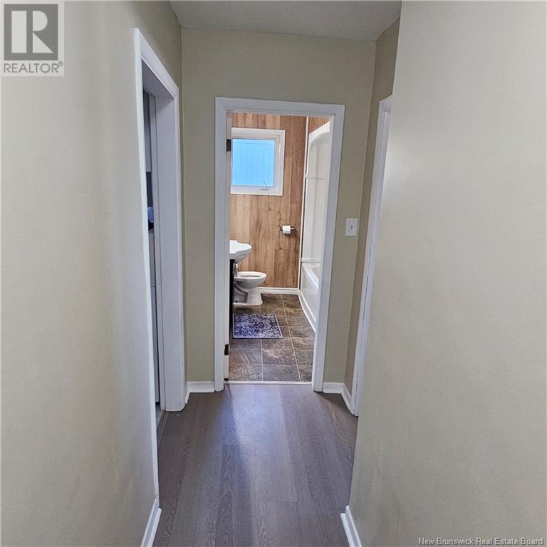 69 Mapleton Road, Moncton, New Brunswick  E1C 7W6 - Photo 7 - NB114445
