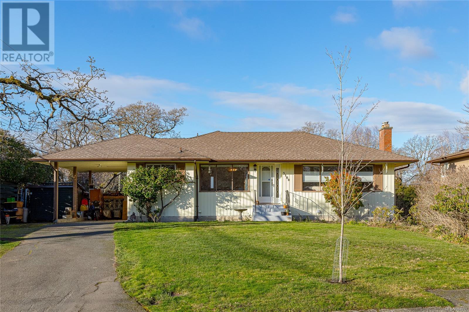 Property at 3100 Woodburn Ave image 1