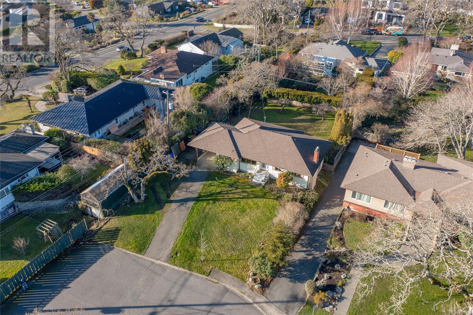3100 Woodburn Ave, Oak Bay, British Columbia  V8P 5B7 - Photo 39 - 984997