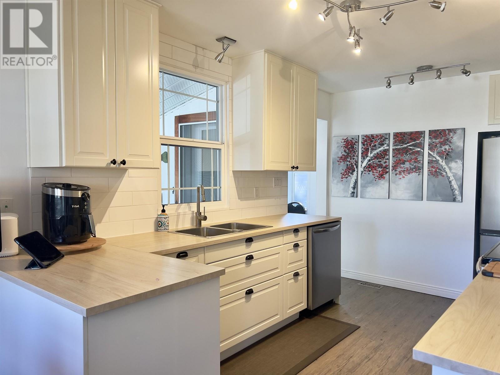 Property at 31 GWYN STREET image 4