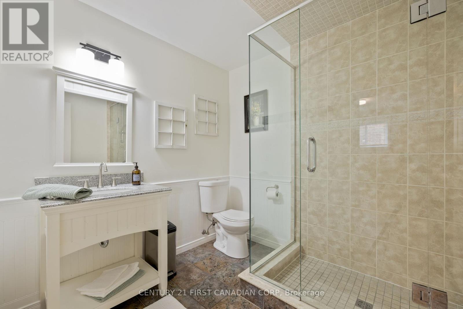 Photo 16 of 28 for 224 Rothwell Drive