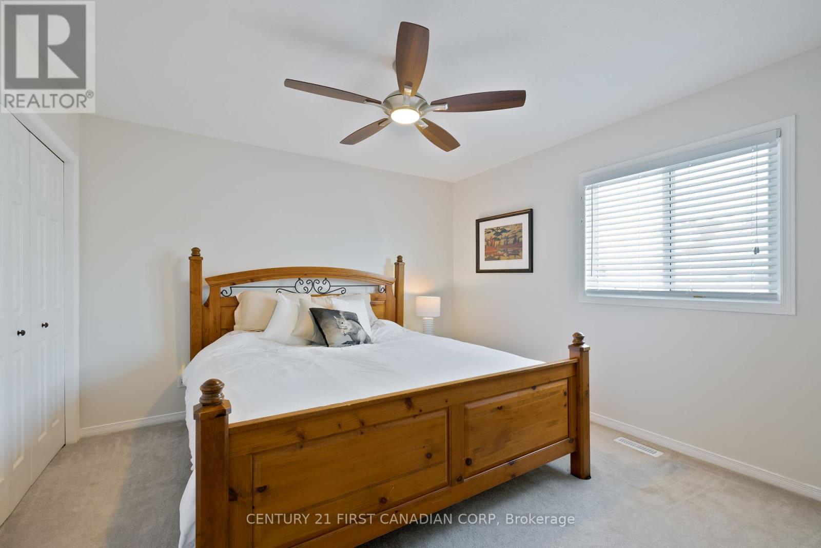 Photo 8 of 28 for 224 Rothwell Drive