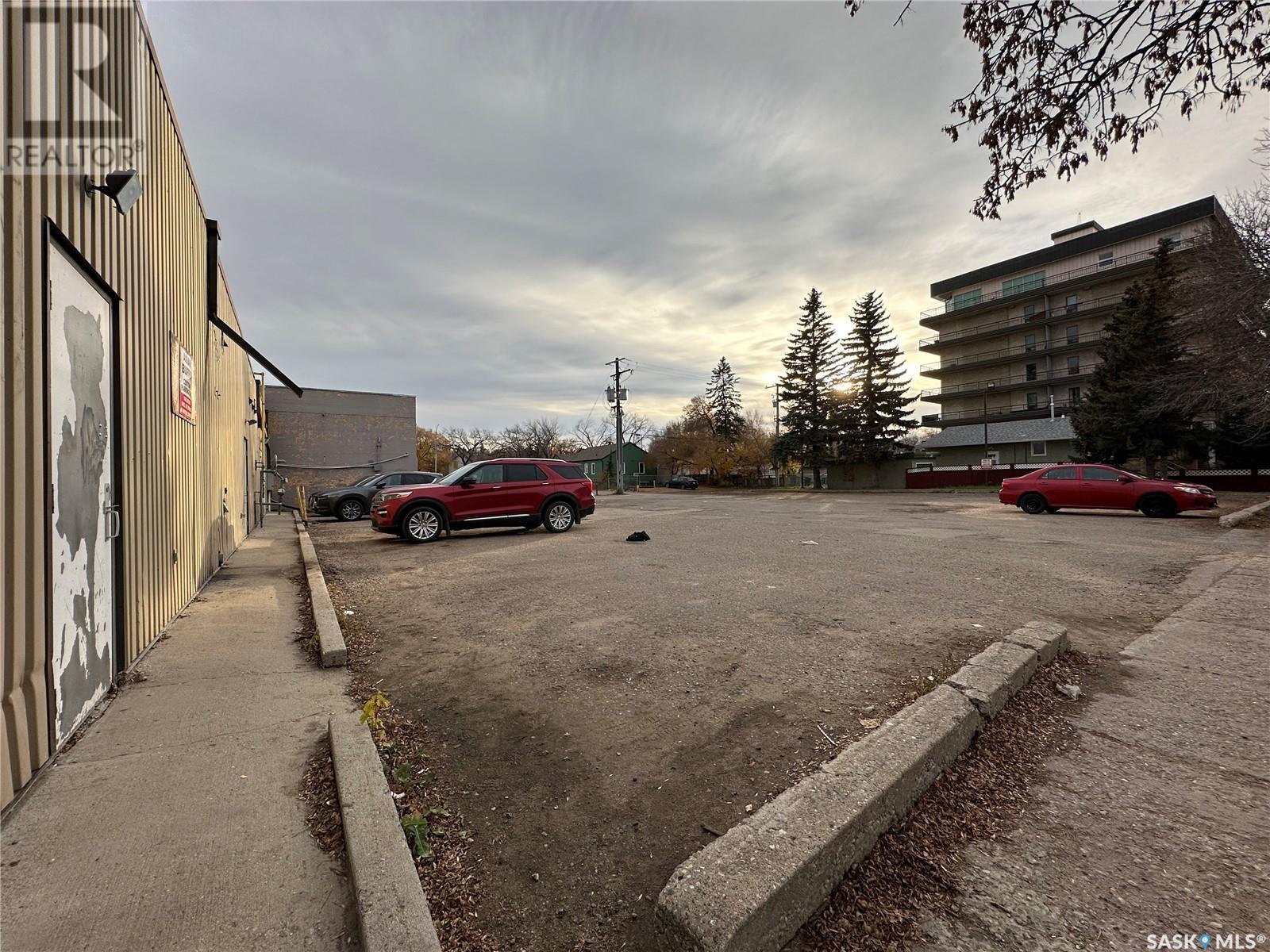 1401 2nd Avenue W, Prince Albert, Saskatchewan  S6V 5B3 - Photo 3 - SK002340