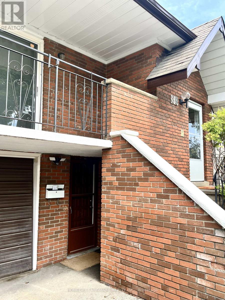 Property at 89 BARONESS CRESCENT image 3