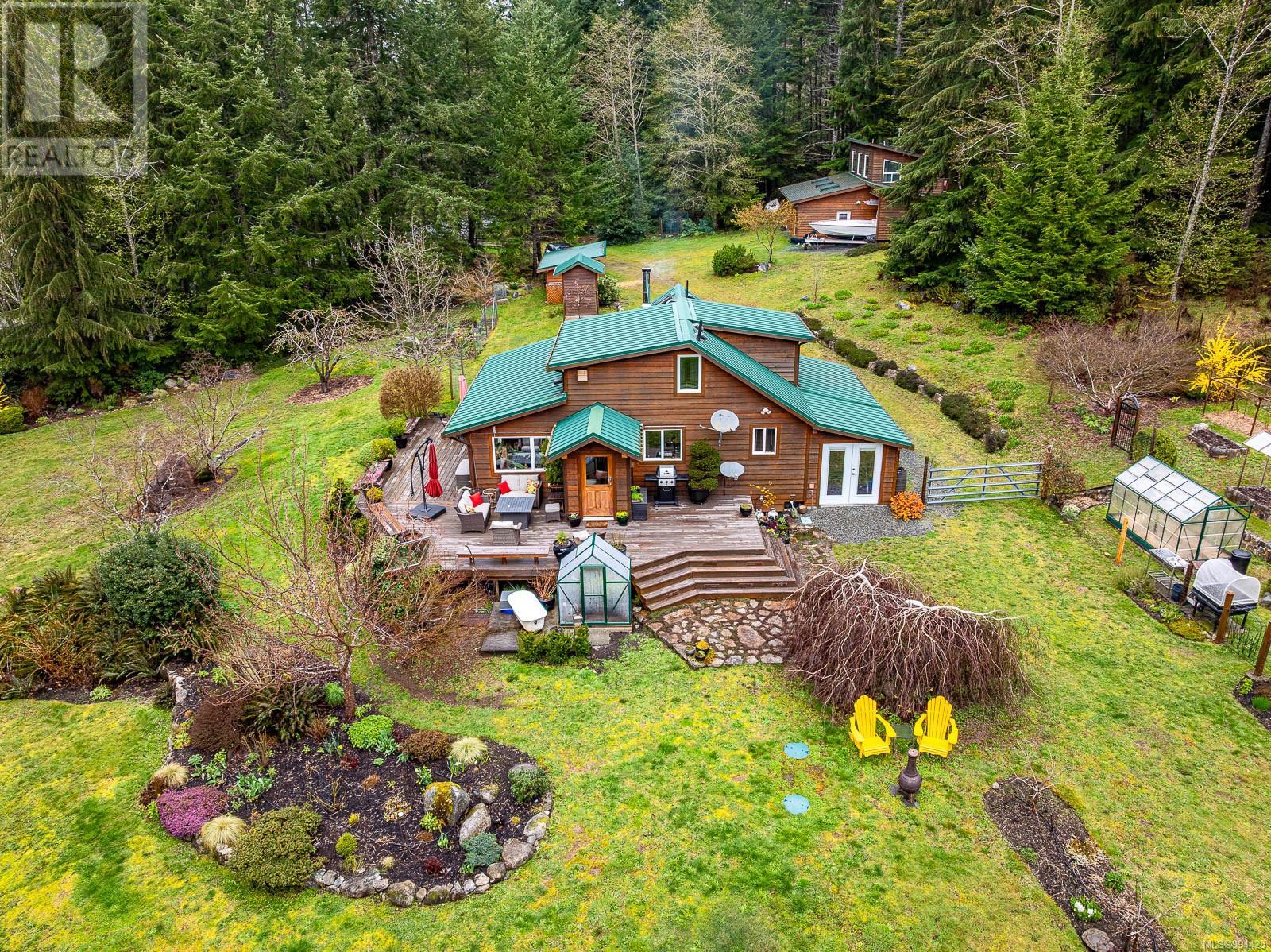 1590 Carrington Bay Rd, whaletown, British Columbia
