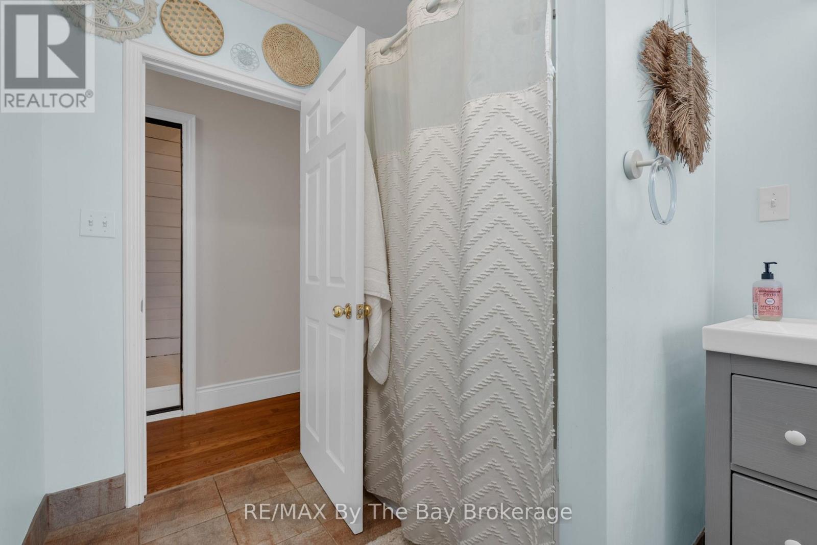 72 River Street, Brock, Ontario  L0C 1H0 - Photo 24 - N12062349