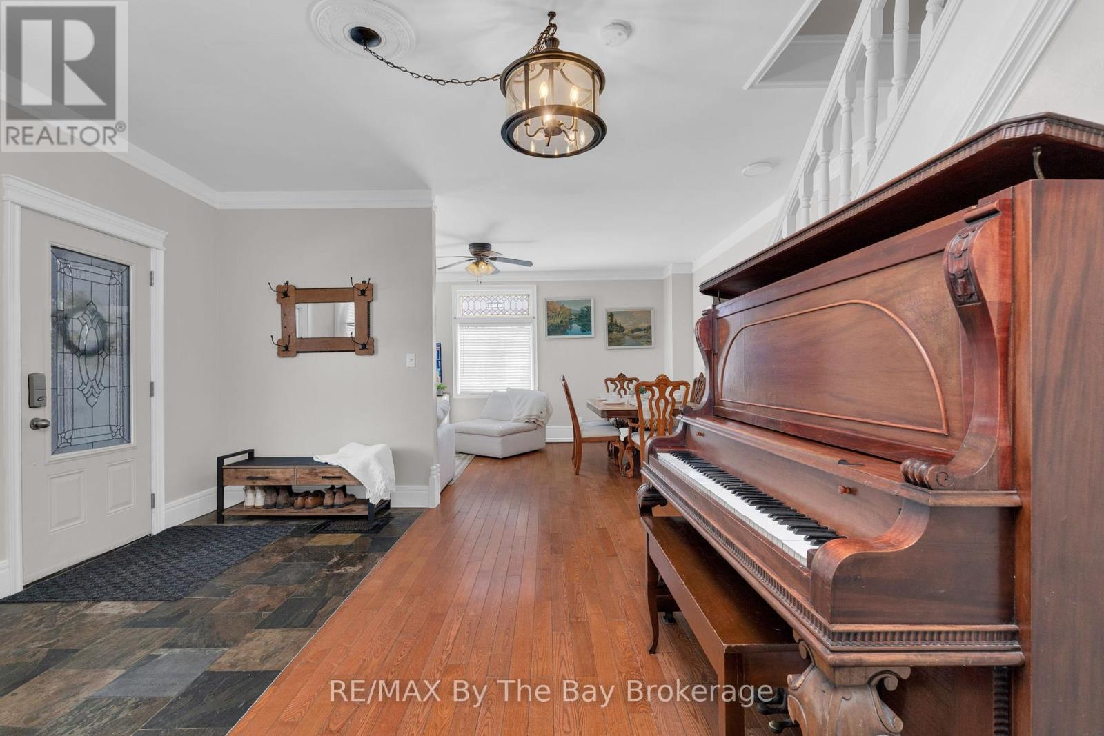 72 River Street, Brock, Ontario  L0C 1H0 - Photo 5 - N12062349