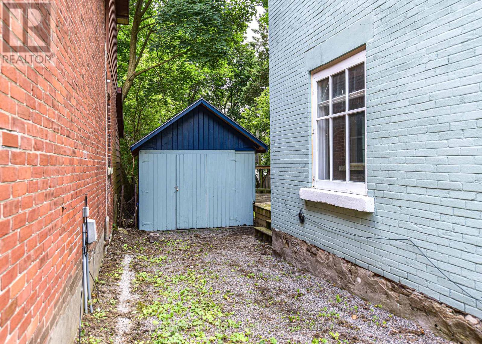235 Harvey Street, Orillia, Ontario  L3V 3M5 - Photo 3 - S12017142