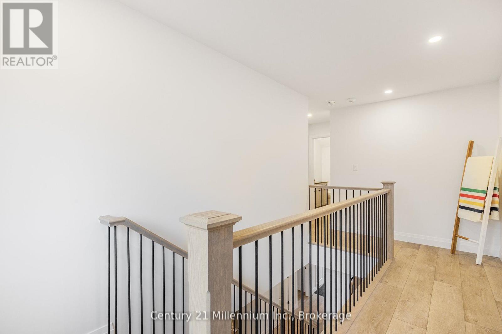 141 Black Willow Crescent, Blue Mountains, Ontario  L9Y 0R4 - Photo 25 - X12074809
